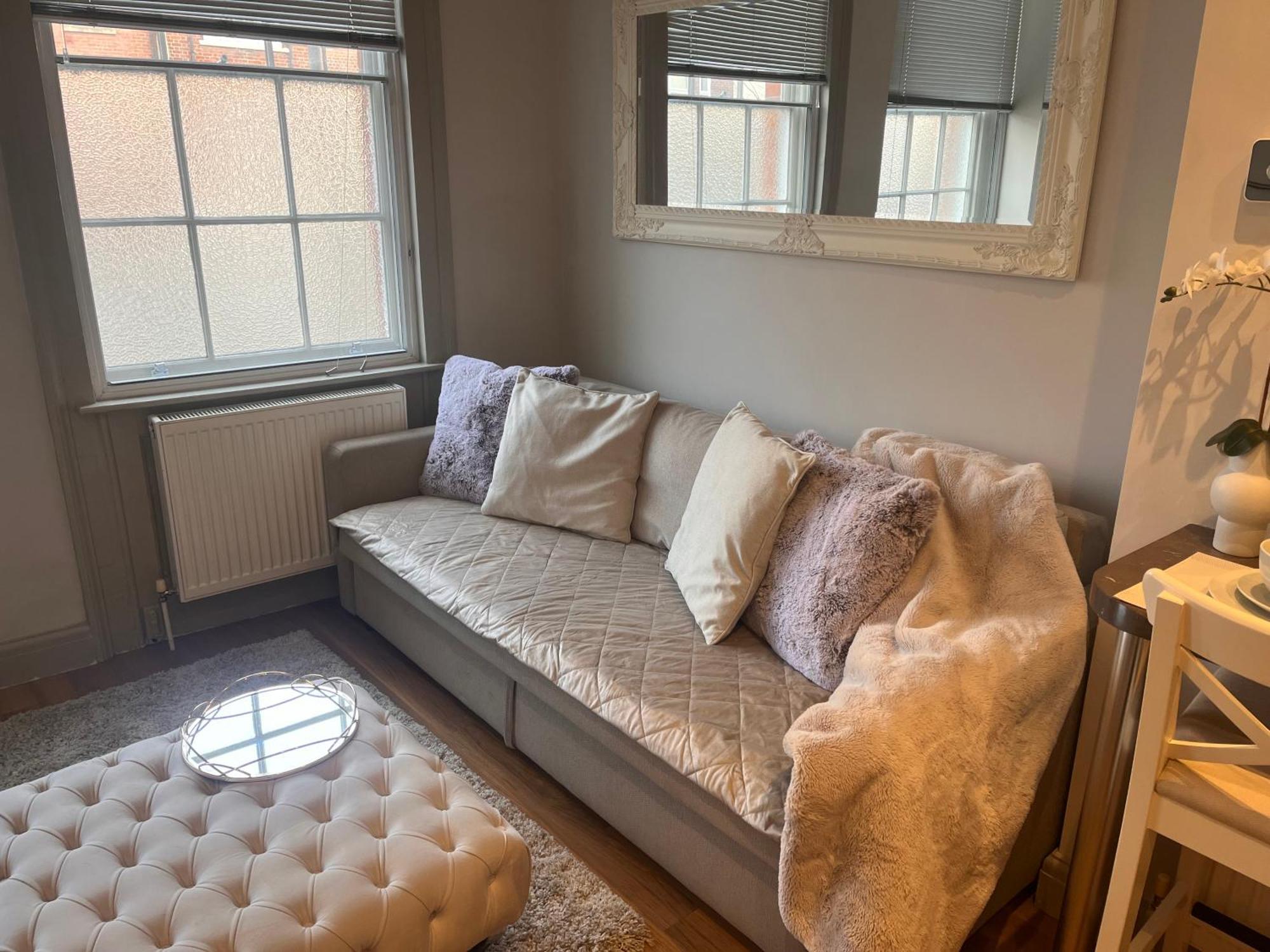Central Private 1 Bed Flat Reading Exterior photo