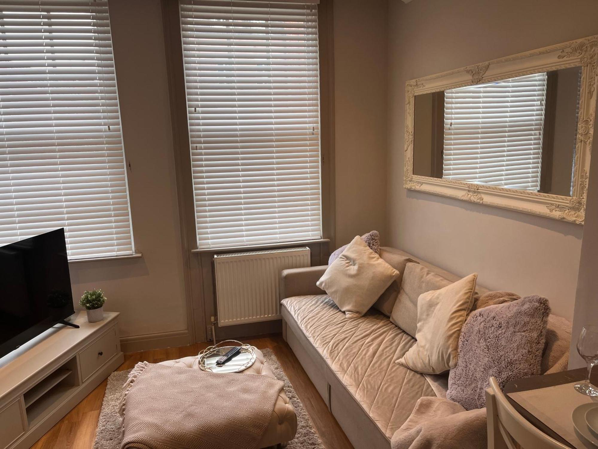 Central Private 1 Bed Flat Reading Exterior photo